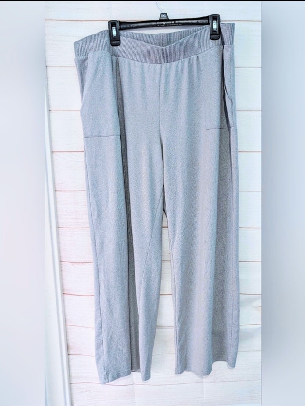 La Vie En Rose Soft stretchy Light Gray Wide Leg Lounge / Track Pants Size XXL